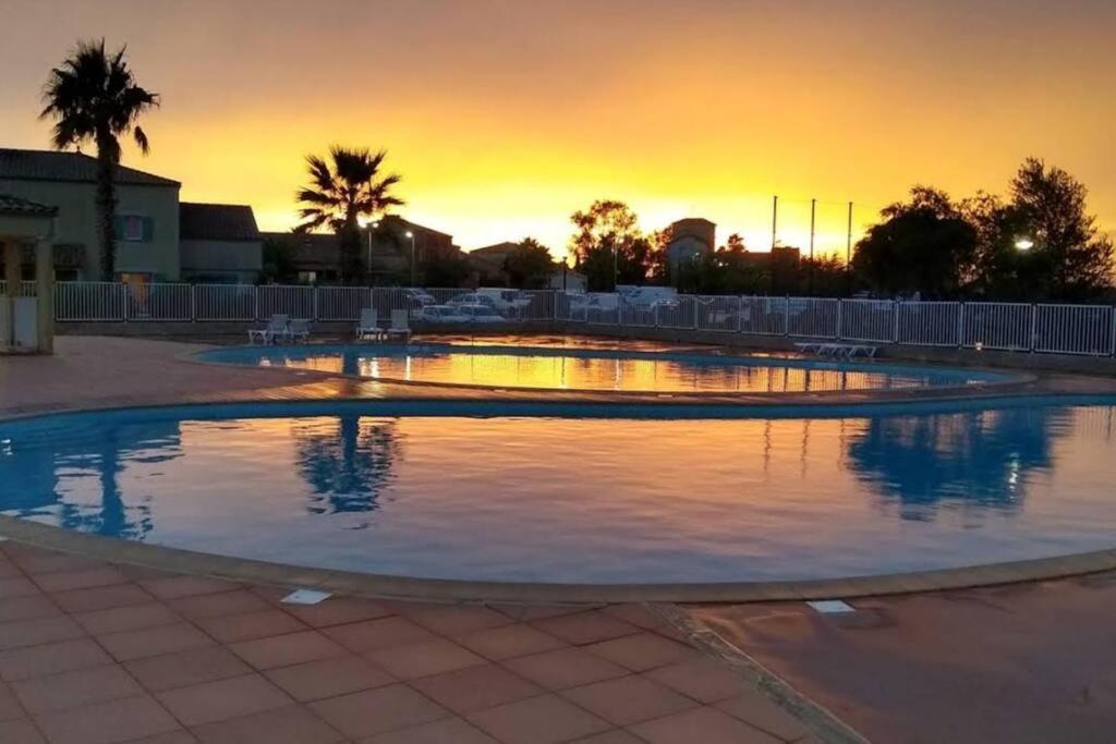 Un Bol D'Air Frais Et De Soleil Entre Campagne Et Plage Béziers Exterior foto